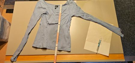 Damen Pullover PIECES hellblau Grösse M