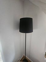 Stehlampe praktisch neu