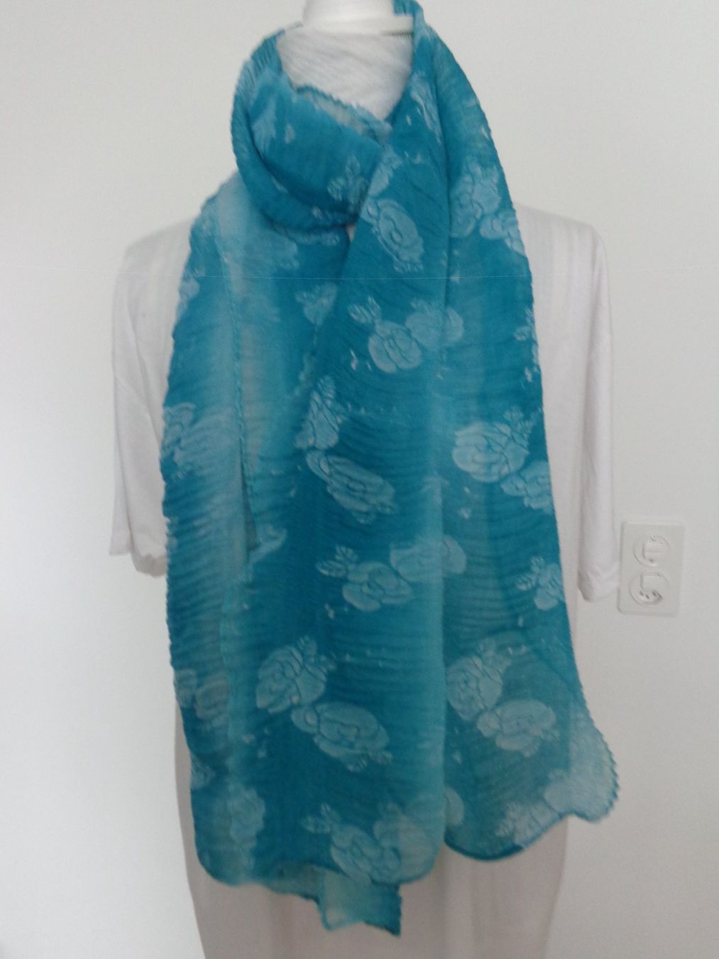 Foulard & Sciarpe: Schal – Nuovo (secondo la descrizione) da Wetzikon ZH venduto da elieri 2