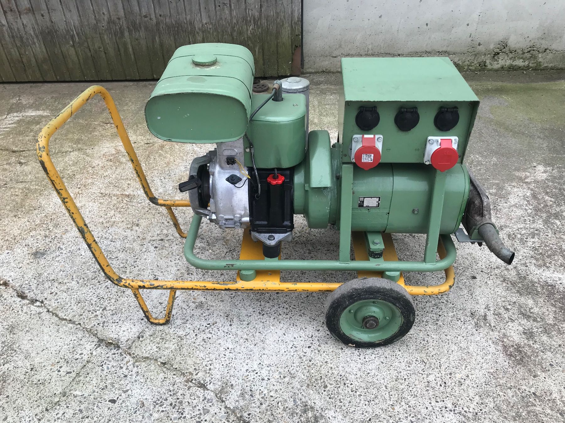 Rapid Alle Maschinen: Stromgenerator Generator Notstrom MAG Motowatt 6000 S Rapid – Gebraucht aus Langrickenbach von boss_hoss 5