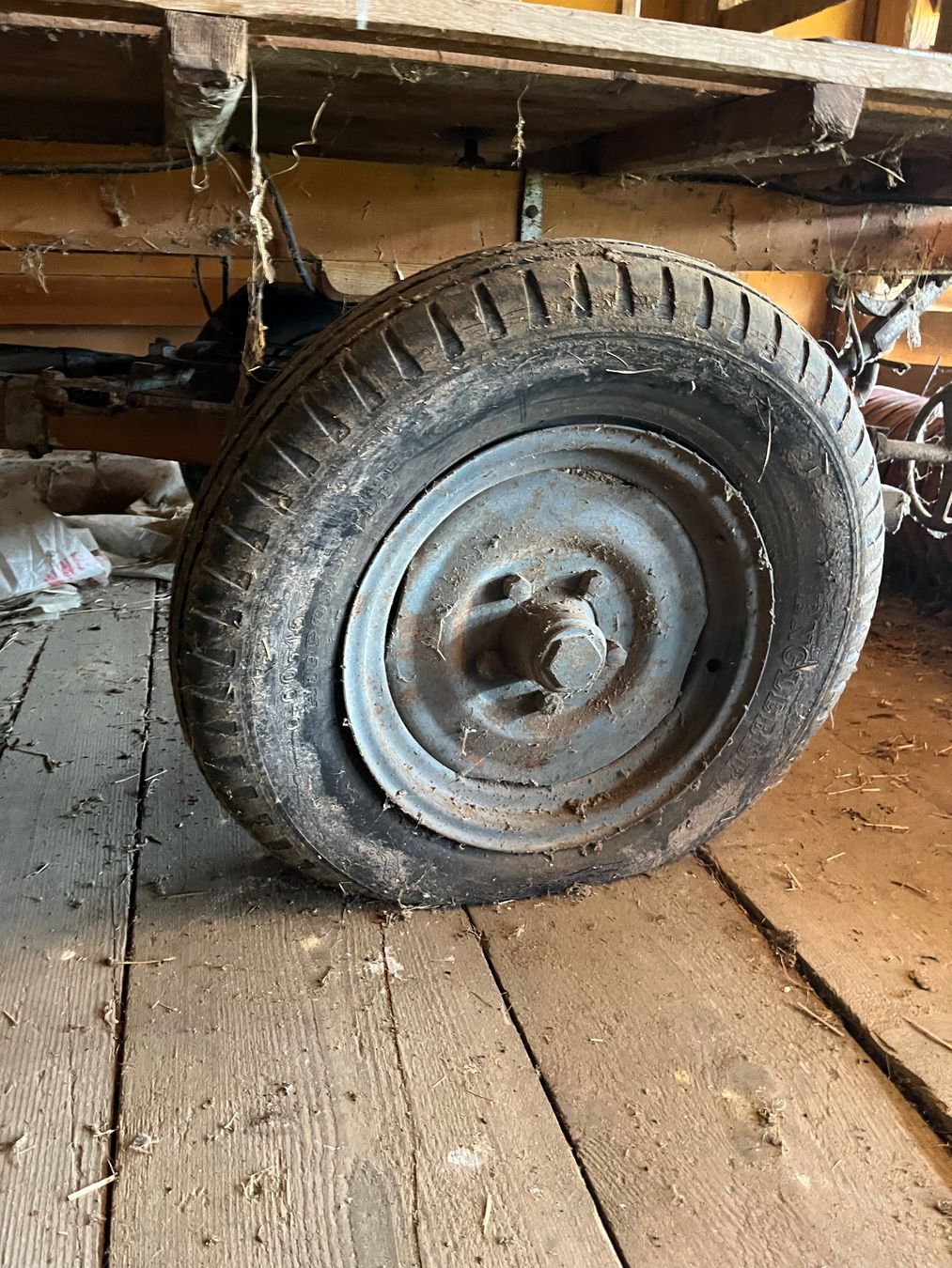 Remorques: Holz Brückenwagen mit Licht – Défectueux à Uetendorf par reu_99v8 8