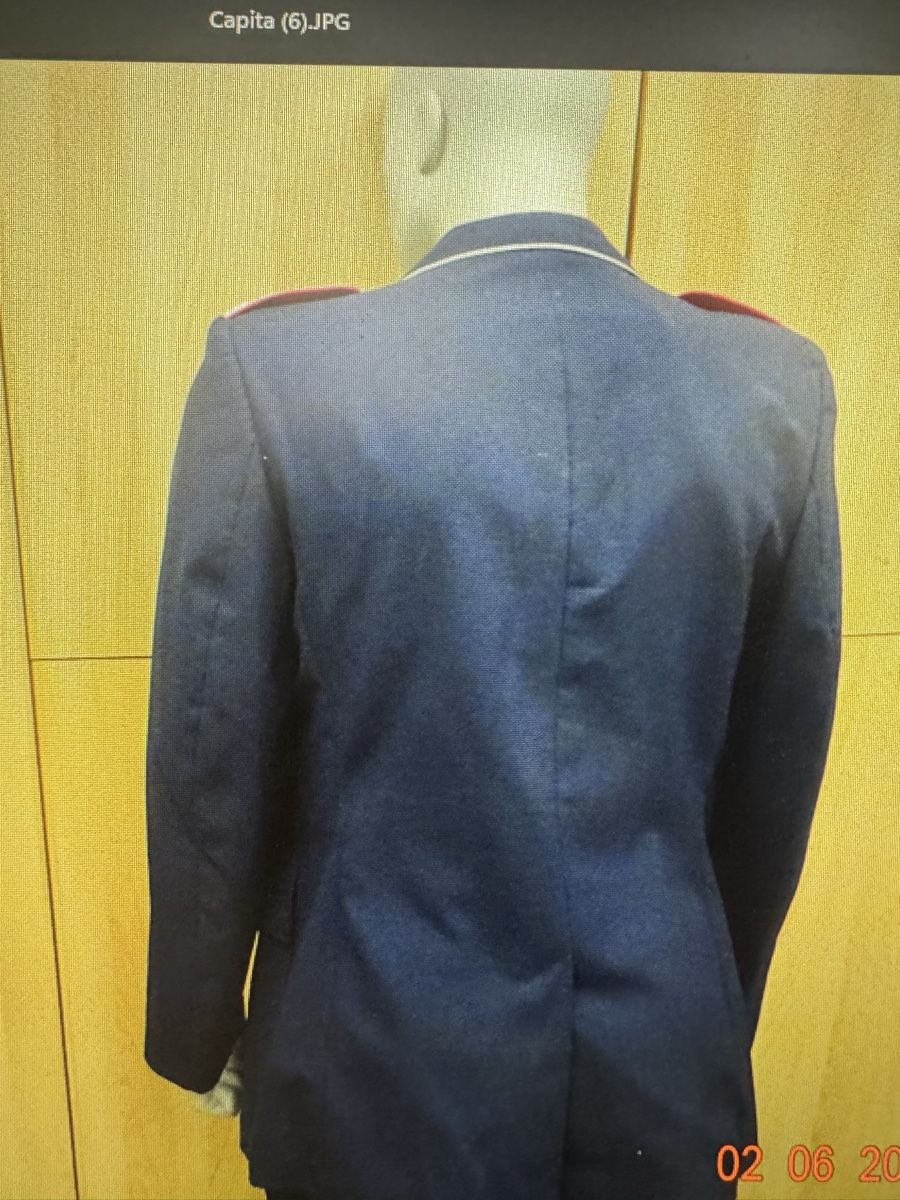 Uniformi: Luftwaffe, armée de l’air, uniforme de capitaine – Usato da Pailly venduto da vau_7nnr 5