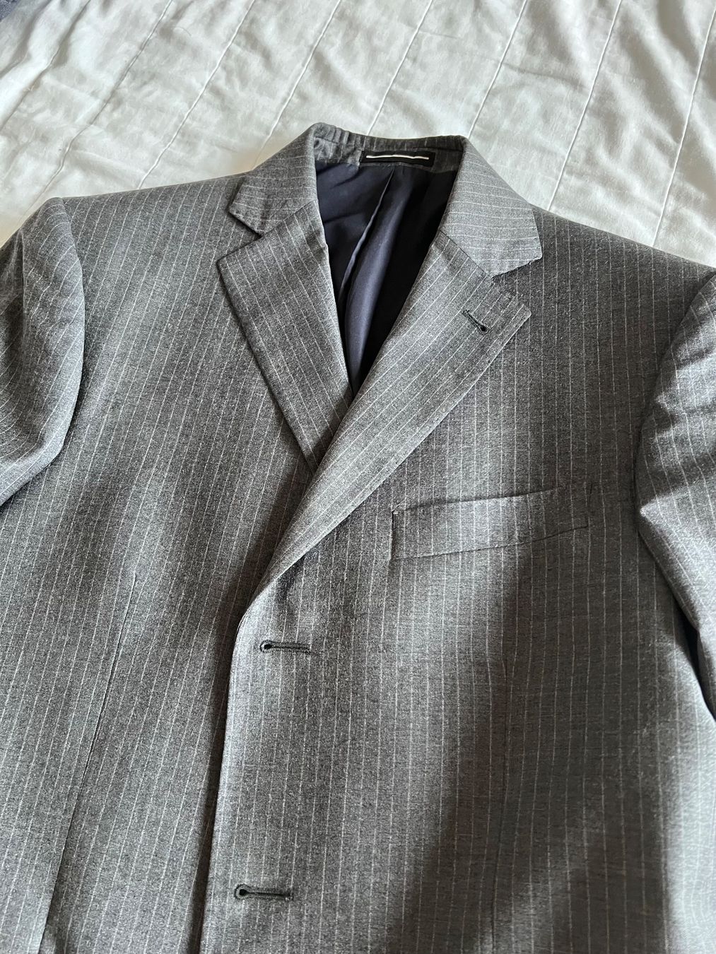 Costumes: Men's grey striped jacket – D'occasion à Glattpark(Opfikon) par ces_n77q