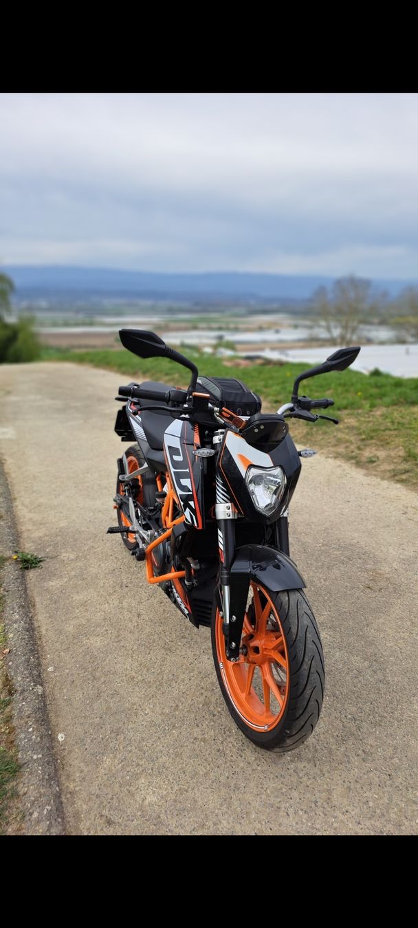 KTM Strada: KTM Duke 390 2015 – Usato da kerzers venduto da saemdu90