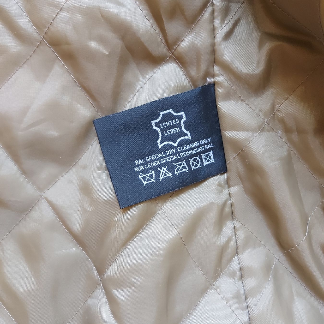 Giacche: Veste en cuir style vintage  – Usato da La Chaux-de-Fonds venduto da Lau_ranne 2