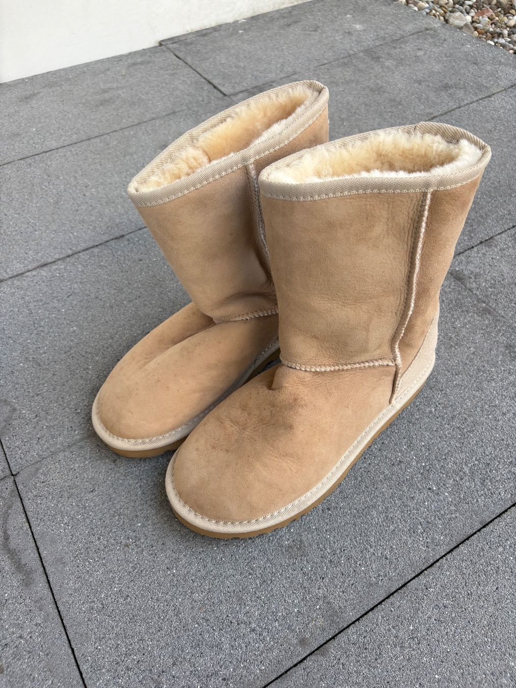 Ugg Chaussures femmes: UGG Winterstiefel Damen – Neuf (Voir description) à Zürich par grace_li