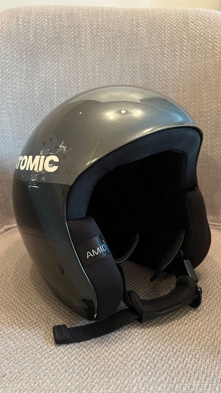Atomic Helme: ATOMIC Skihelm, Redster Worldcup, Grösse S – Gebraucht aus Bern von bel_yhz8 1