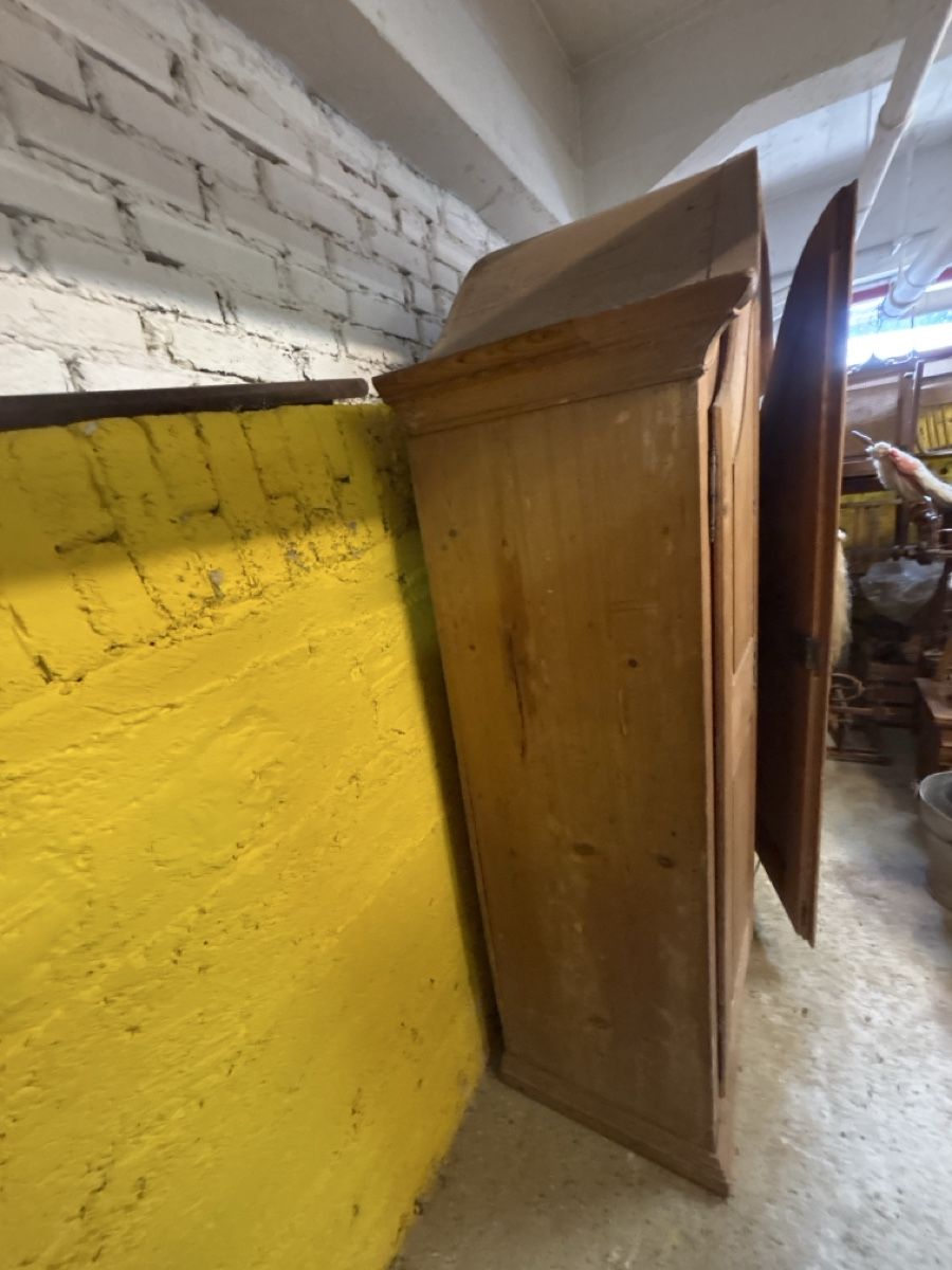 Armadi: Antiker Schrank – Usato da rheineck venduto da Neshi06 2