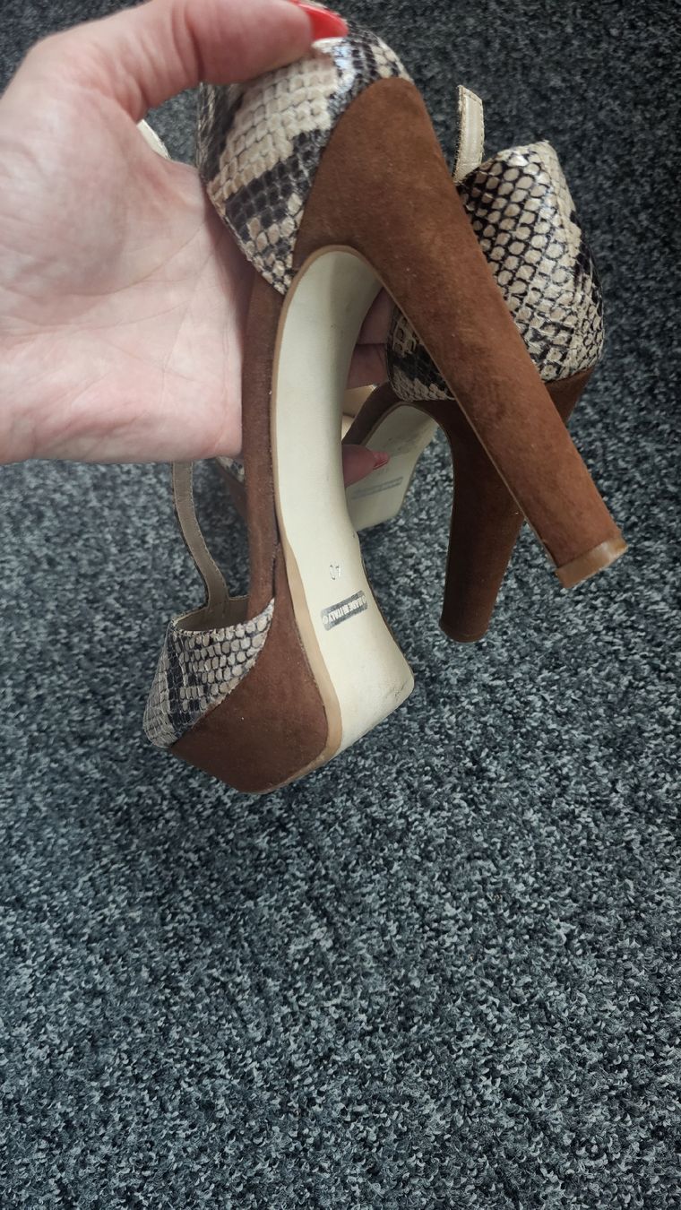 Damenschuhe: Schicke Damen High Heels Gr. 40 – Gebraucht aus Mauren von ehr_5cy6 4