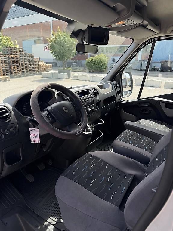 Nutzfahrzeuge: Renault Master – Gebraucht aus Bern von Mok99 3
