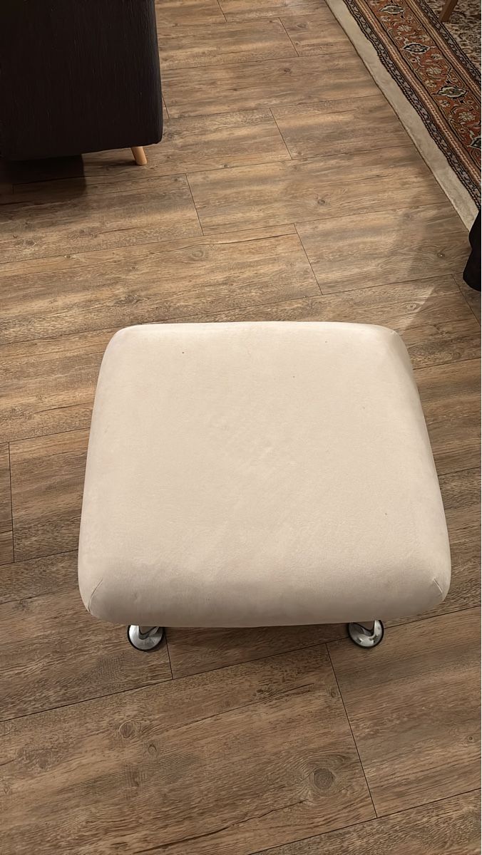 Sgabelli: Schicker Hocker, beige – Usato da Bauma venduto da Pedro_A95