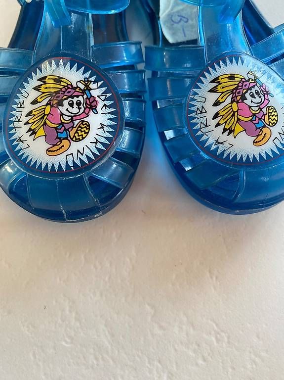 Scarpe per ragazzi: Wassersandalen in Grösse 22 – Usato da Wagen venduto da 20Ricola18 2