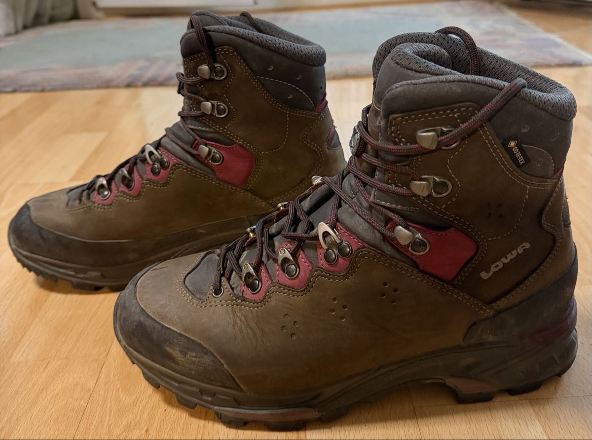 Lowa Scarpe da donna: LOWA Mauria Goretex Leder / Damen – Usato da Uster venduto da lupa09