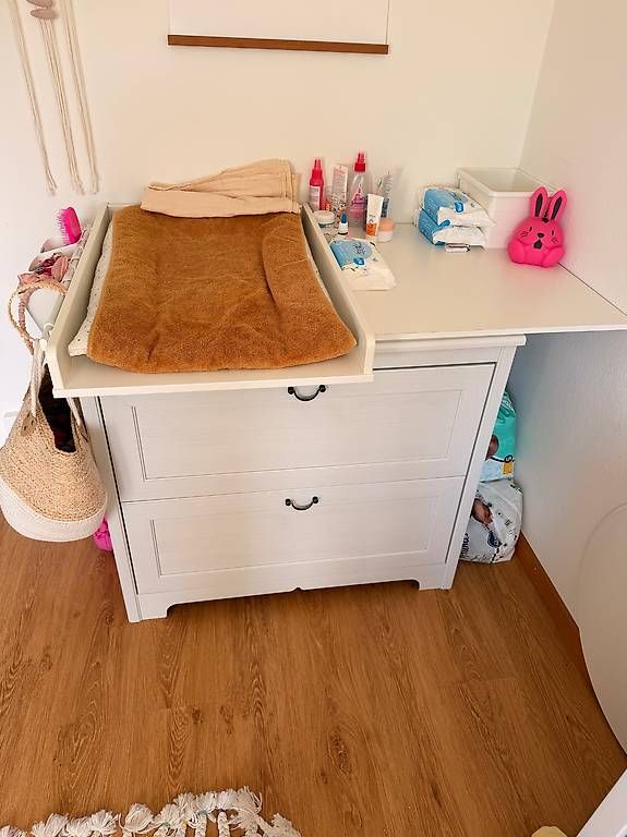 Ikea Tables à langer & accessoires: Wickel-Kommode – D'occasion à Luzern par Romeopepo