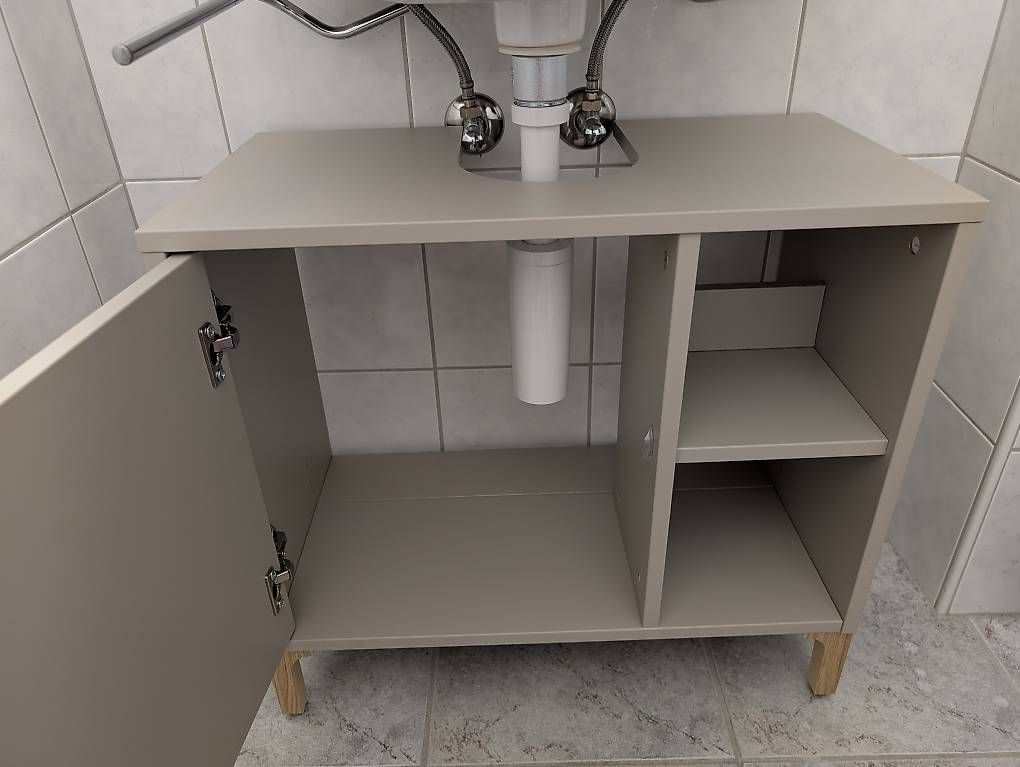 Mobili per bagno: Moderner Waschtischunterschrank / Badezimmermöbel – Usato da Luzern venduto da eli_26fz 3