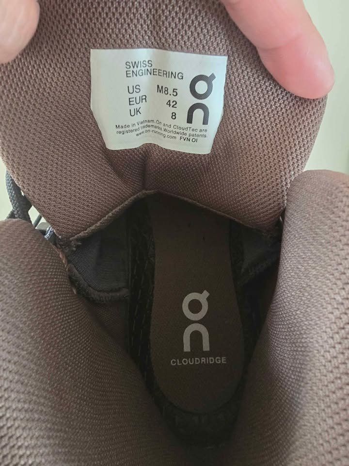 On Scarpe da uomo: On winter hiking boots – Nuovo (secondo la descrizione) da Zürich venduto da fin_2vqm 4