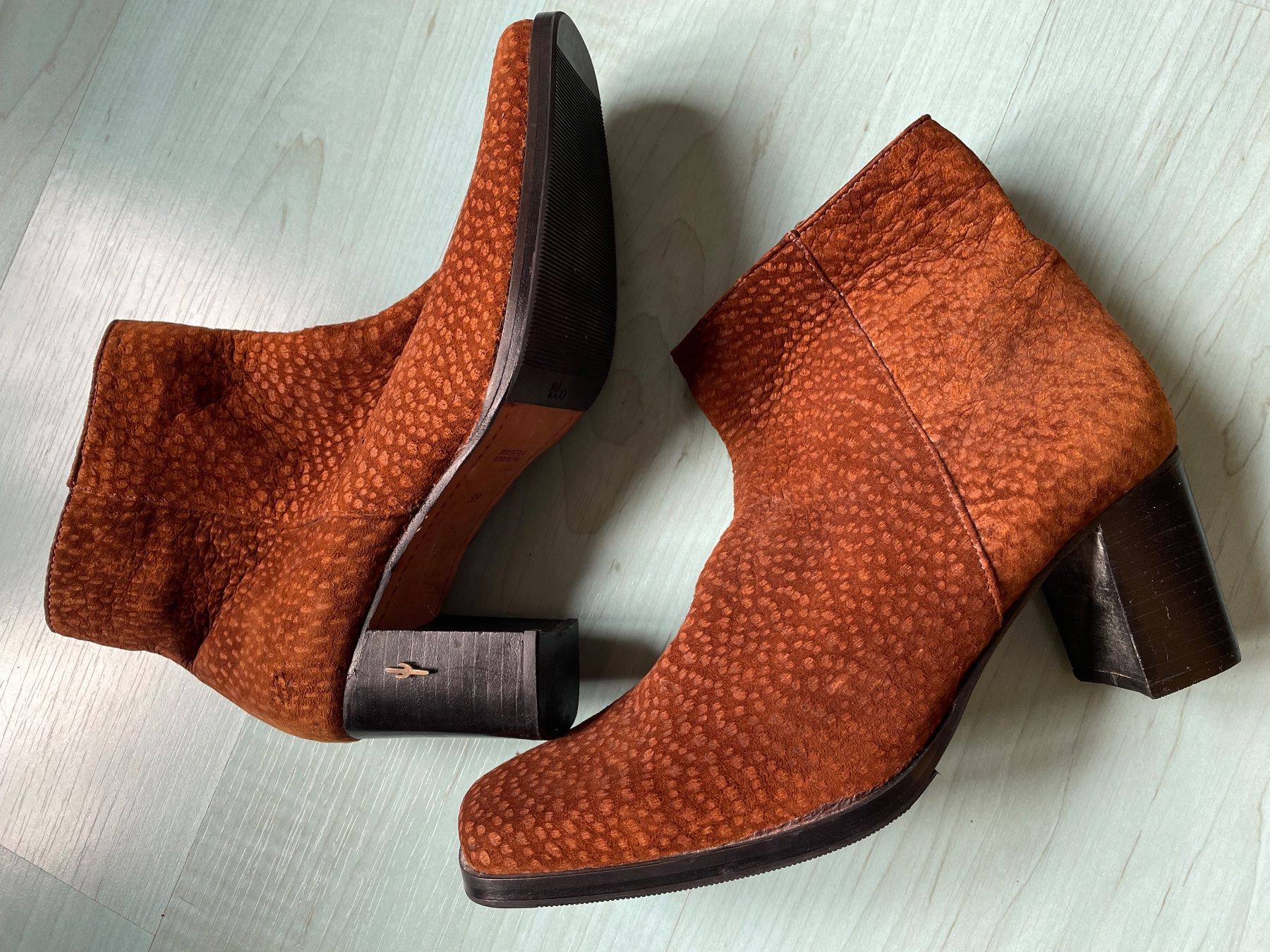 Scarpe da donna: Argentinische Stiefeletten, Gr 39 – Nuovo (secondo la descrizione) da Oberrieden venduto da PEGNE 1