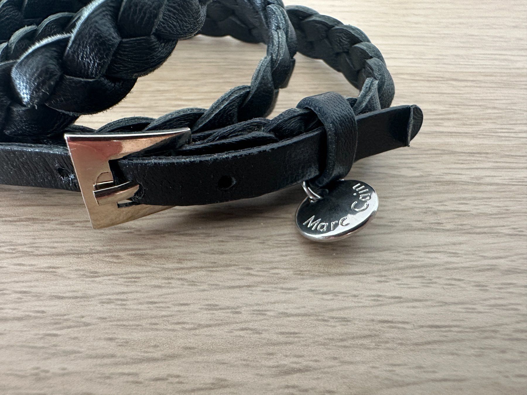 Marc Cain Bracciali & Braccialetti: Lederarmband von Marc Cain – Usato da Urdorf venduto da Erika666 1