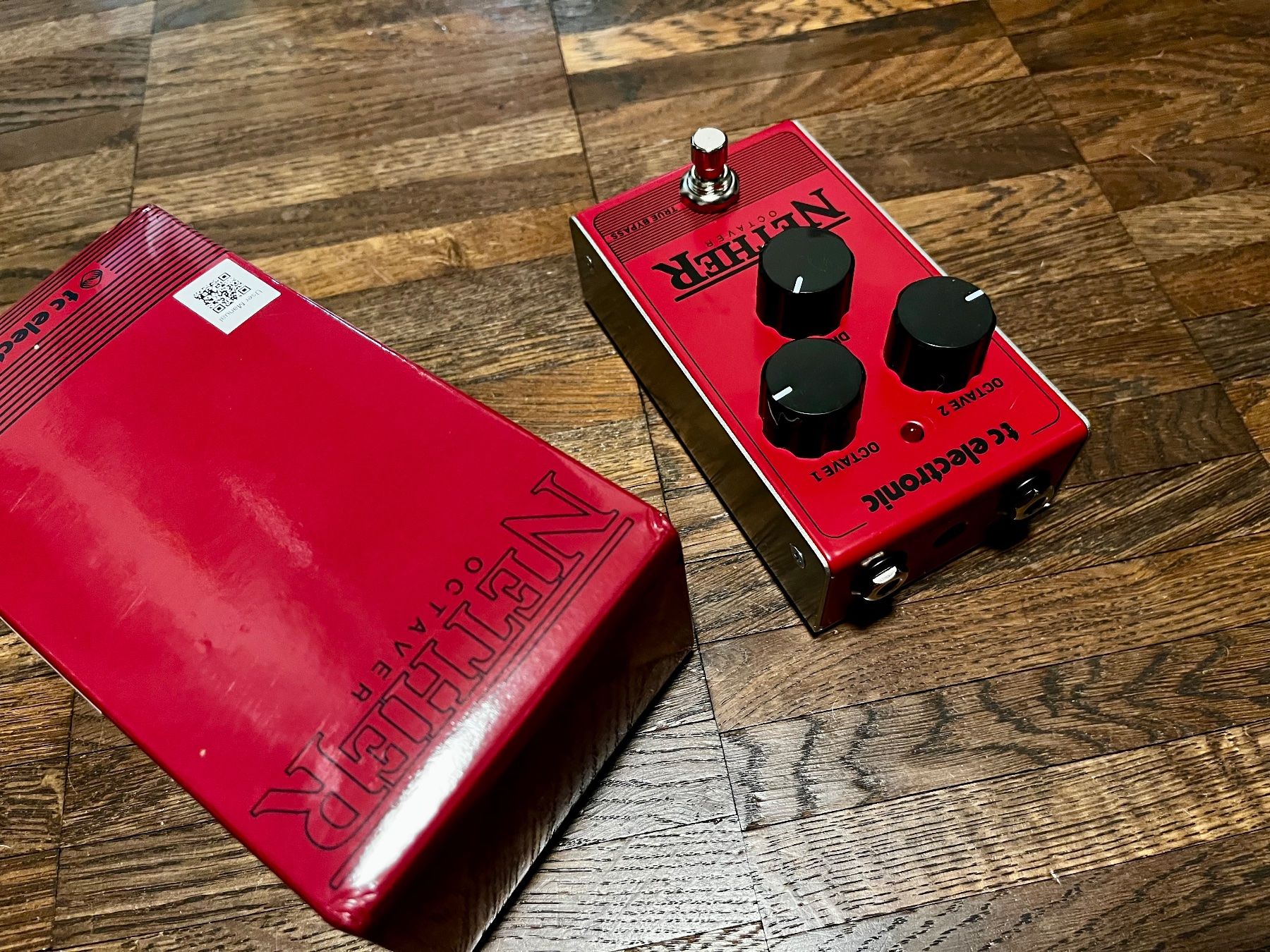Strumenti musicali: TC Electronic Nether Octaver Effektpedal mit Originalverp... – Nuovo e nell'imballaggio originale da Hombrechtikon venduto da rpajarol 2