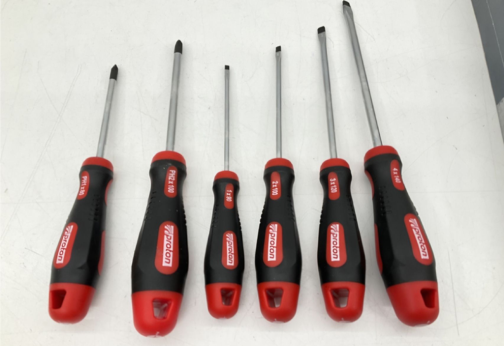 Alle Werkzeuge: Schraubenzieherset 6 Teilig – Neu und originalverpackt aus Uster von esko.swiss 1