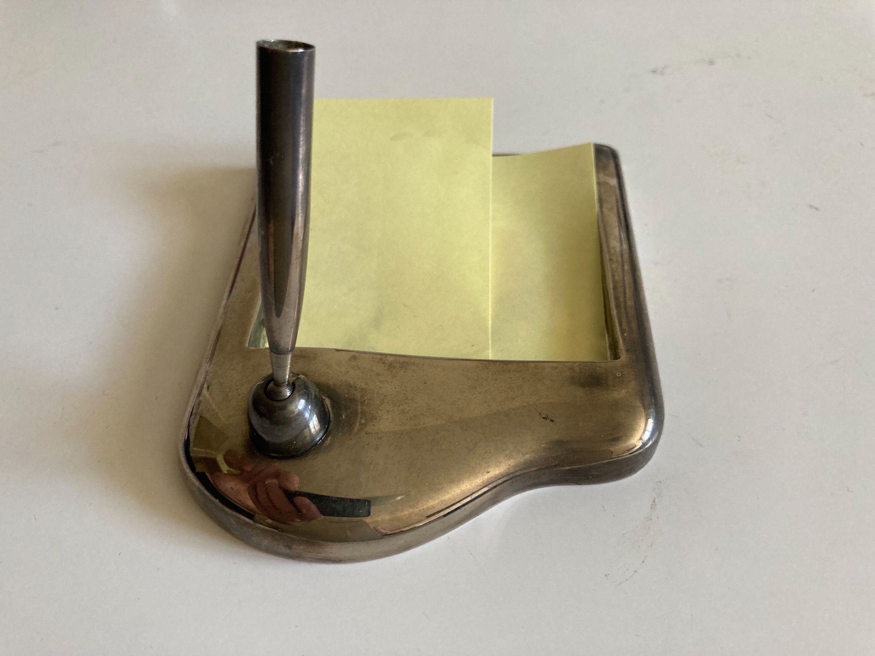 Wandhalterungen: Schöner Stift - Halter – Gebraucht aus Zürich von Chaeffeler 3