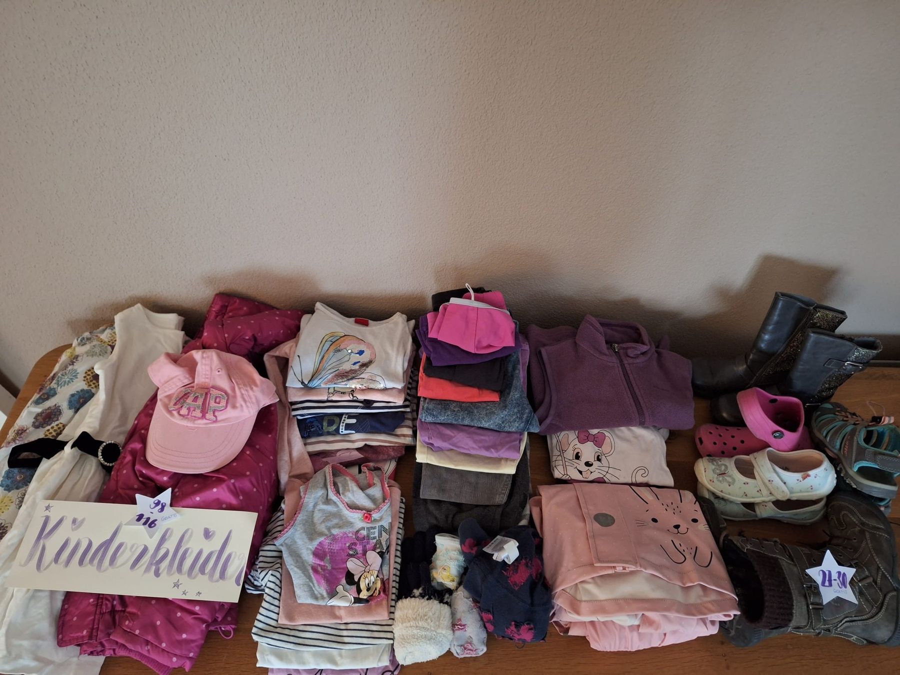Lotti & Set di vestiti: Kinderkleider Mädchen 98-116 – Nuovo (secondo la descrizione) da Honau venduto da Eltian 4