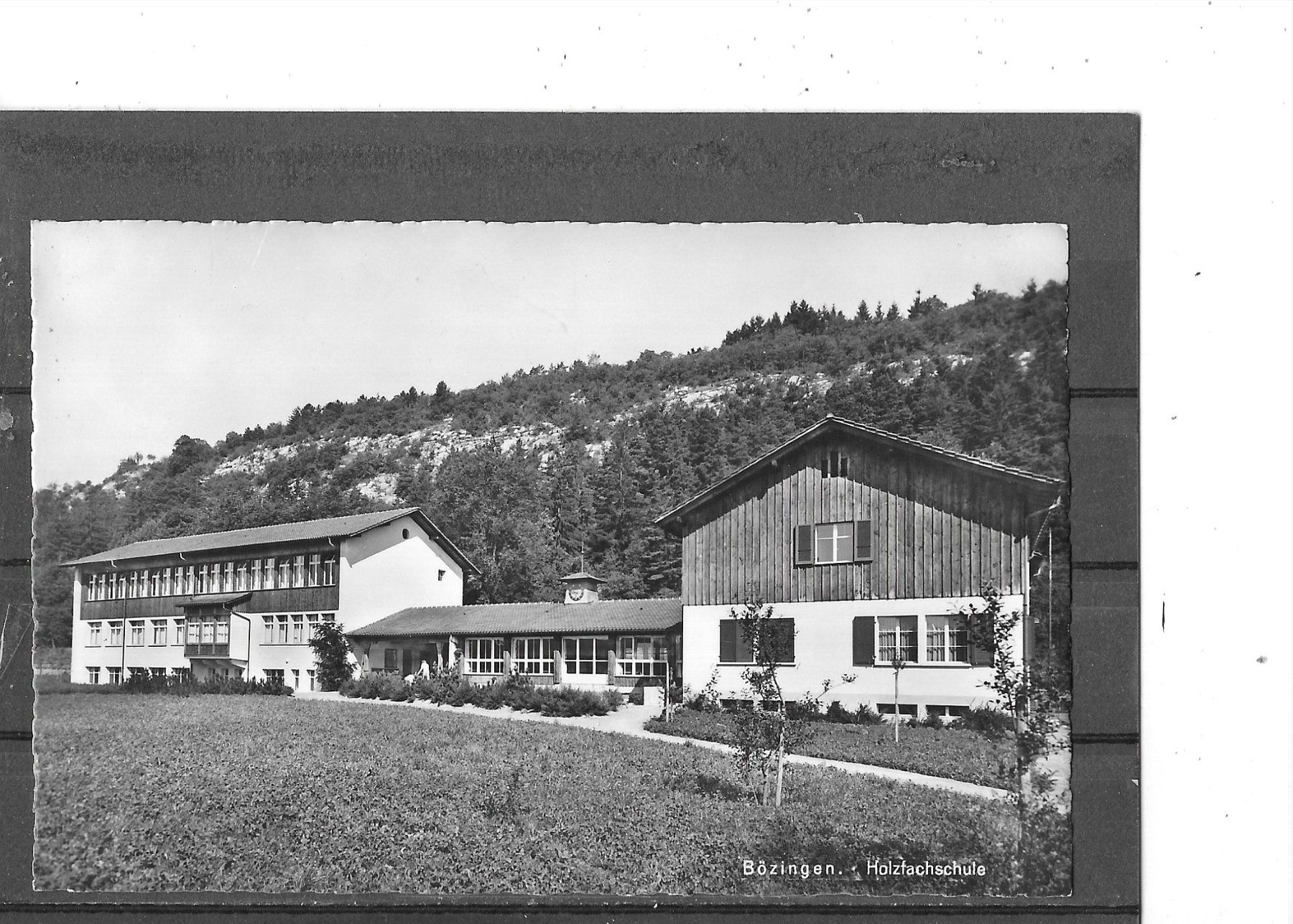 Cartoline postali: BE Bözingen Holzfachschule – Usato da Schocherswil venduto da Wilare