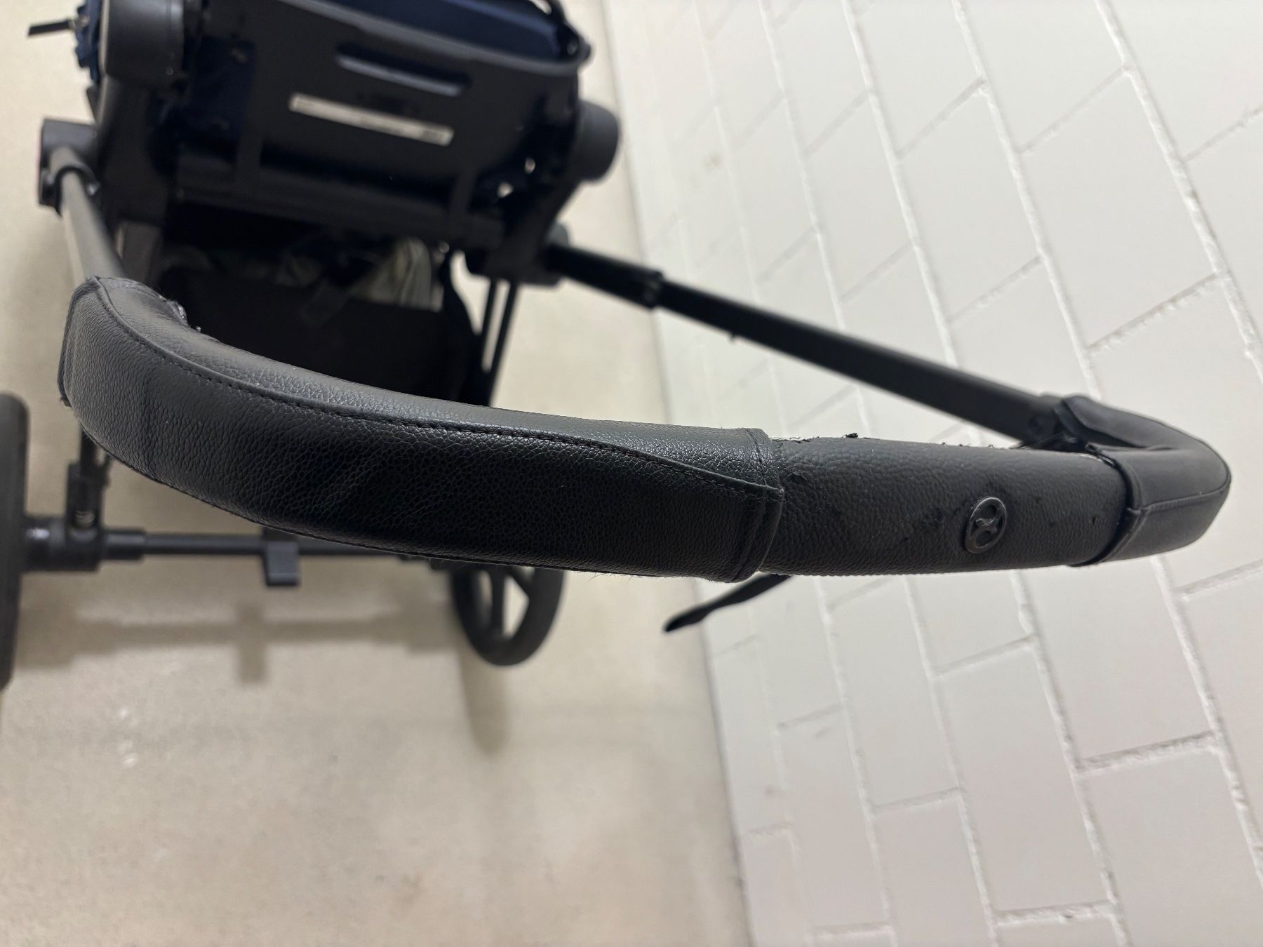Cybex Poussette: Cybex Platinum pram and Cloud – D'occasion à Jona par oab_d9qm 6