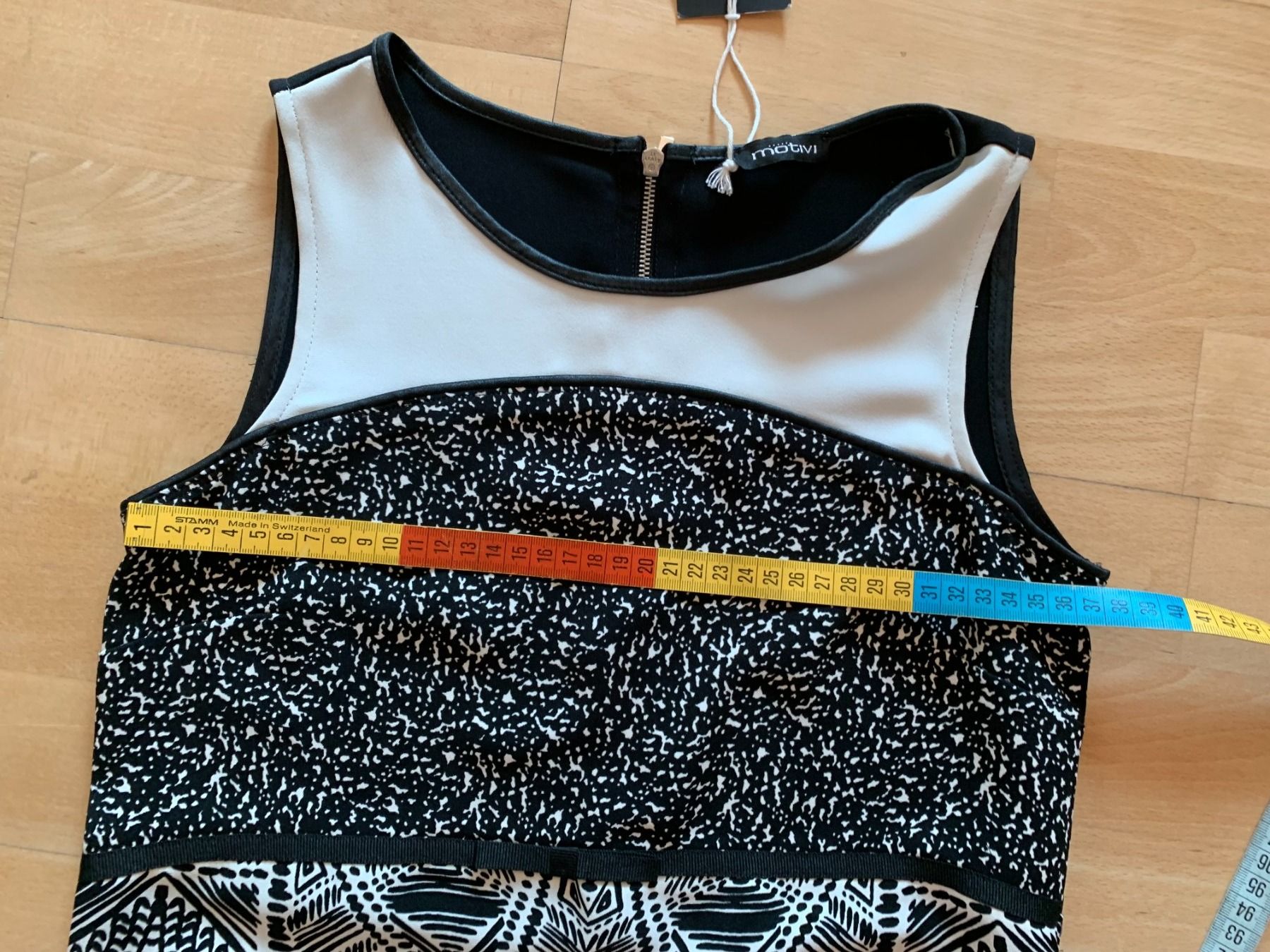 Kleider: mötivi Damen Kleid, Gr. 30, NEU – Neu und originalverpackt aus Worb von farben20zauber 4