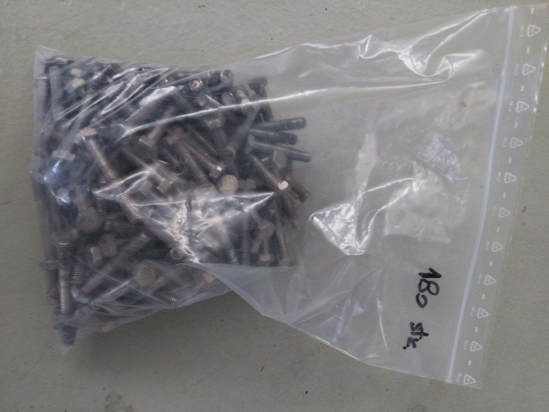 Tutti gli attrezzi: Schrauben M8x55mm Inox – Usato da Niederglatt ZH venduto da juchitan