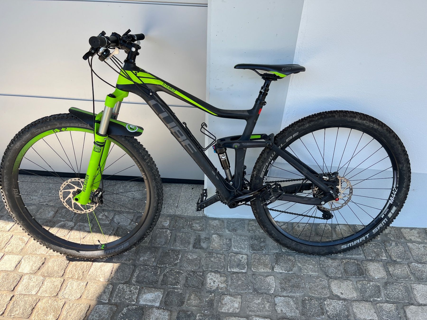 Cube Vélos: Mountainbike Cube Stereo 120 HPC – D'occasion à Altendorf par GFRI