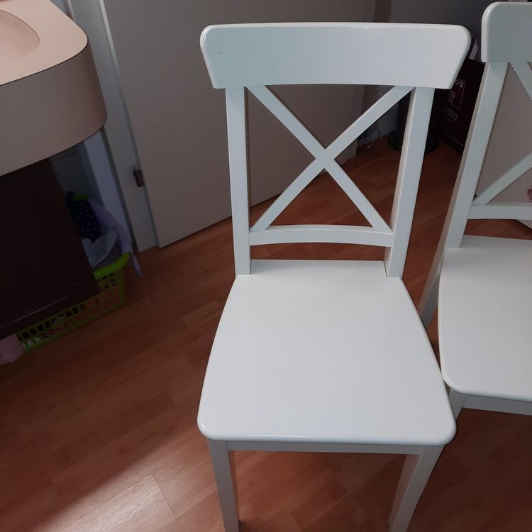 IKEA KÜCHENTISCH + 2 STÜHLE Kaufen auf Ricardo
