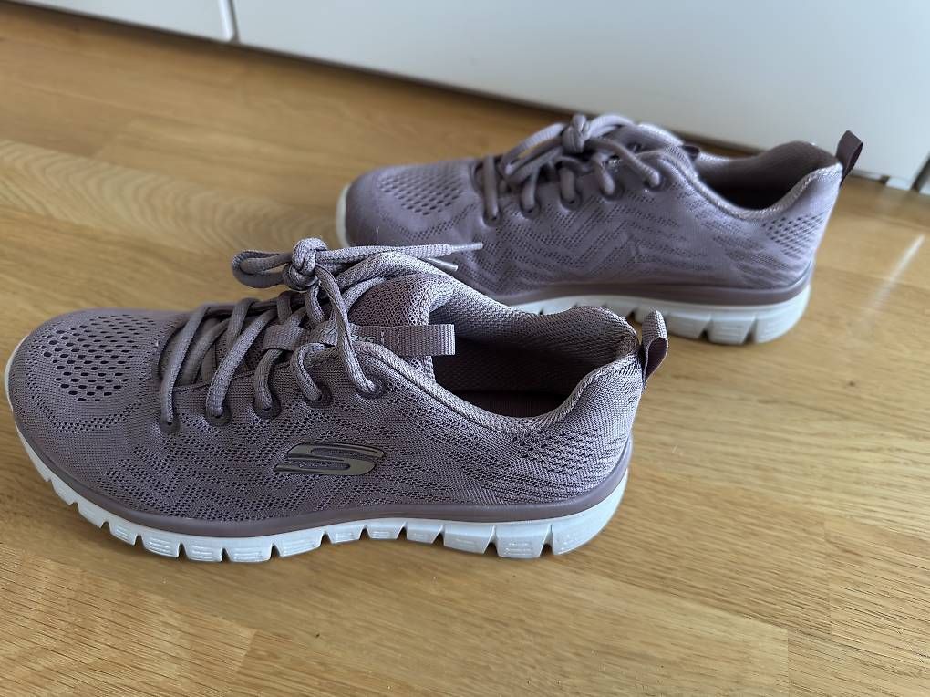 Skechers Scarpe da donna: Skechers Graceful - Get Connected (37) – Usato da Bern venduto da cpiller01 1