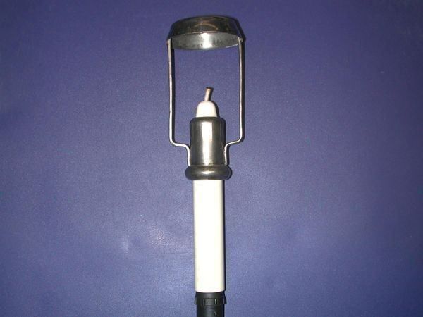 Lampade: Antike Petroleum Lampe – Usato da Thun venduto da Fbchm
