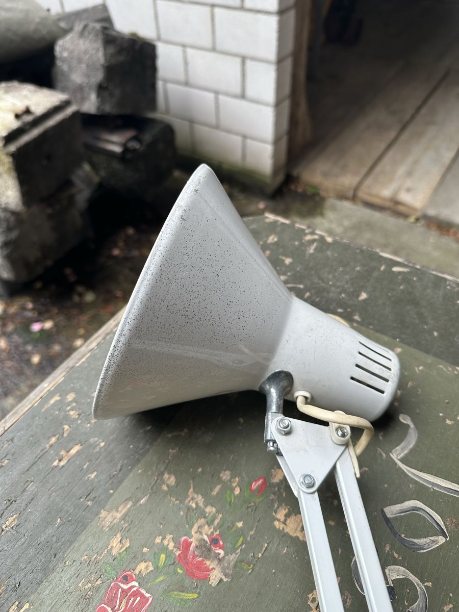 Lampade: Tischlampe Werkstattlampe – Usato da Villmergen venduto da Bezdupe 1