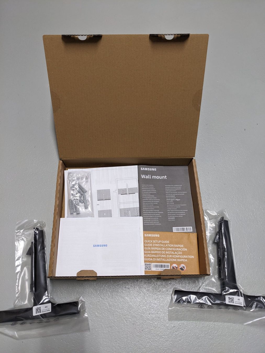 Samsung Televisori: Samsung Frame 55 TEAK-Design! – Usato da Lommiswil venduto da TreasureBay 8