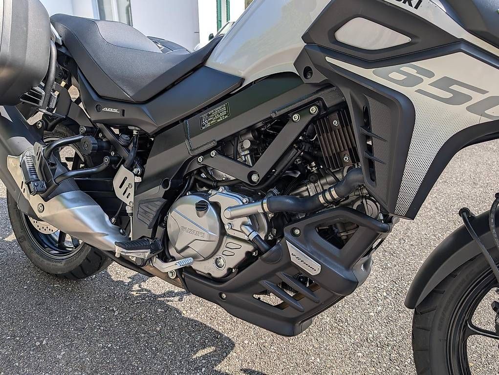 Touring: Suzuki DL 650 ABS mit Navi – Usato da Welschenrohr venduto da Sniff2 1