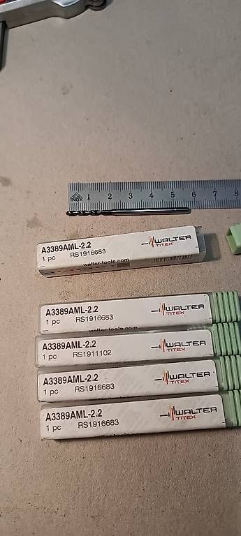 Alle Werkzeuge: VHM Spiralbohrer mit innenkühlung 2.2mm – Neu und originalverpackt aus Heimenschwand von reisevirus01 2