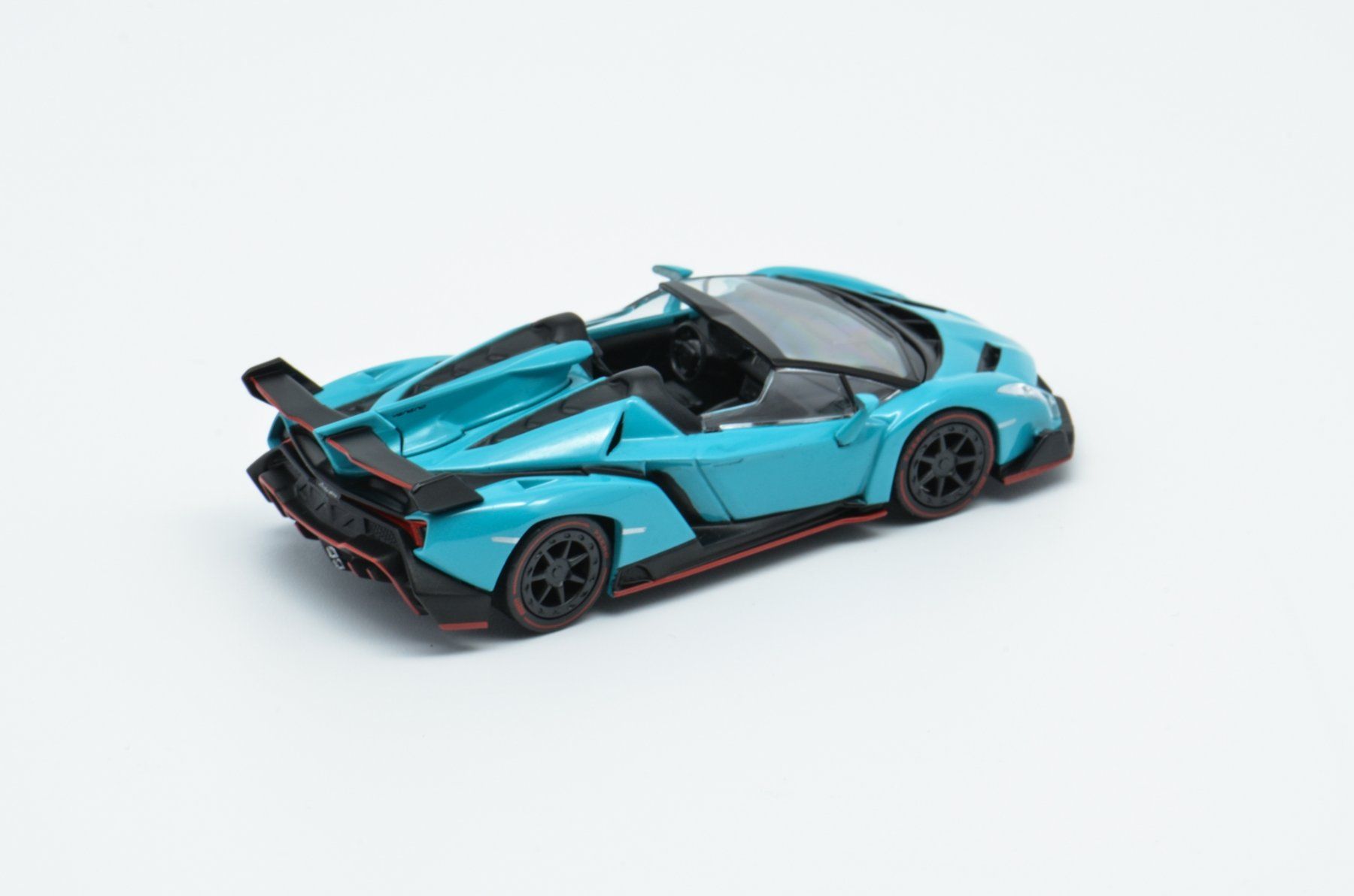 Lamborghini Modellautos: 1/64 Lamborghini Veneno Roadster - Kyosho – Gebraucht aus Villarimboud von vinzz67 4