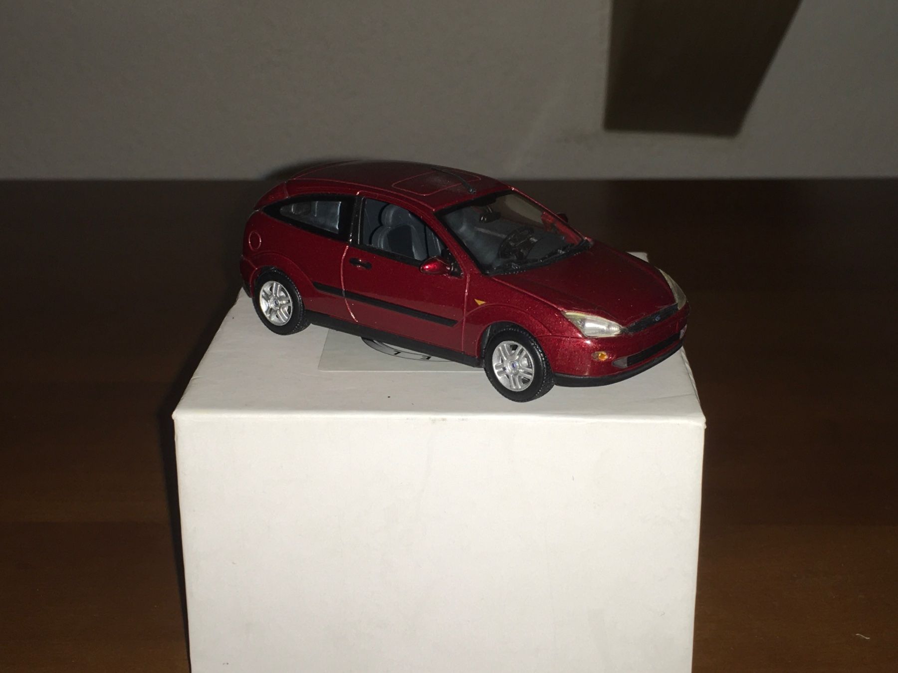 Ford Modellautos: Ford Focus 1/43 - 1998 - Minichamps – Gebraucht aus Wohlen AG von PrivatSammlung 3
