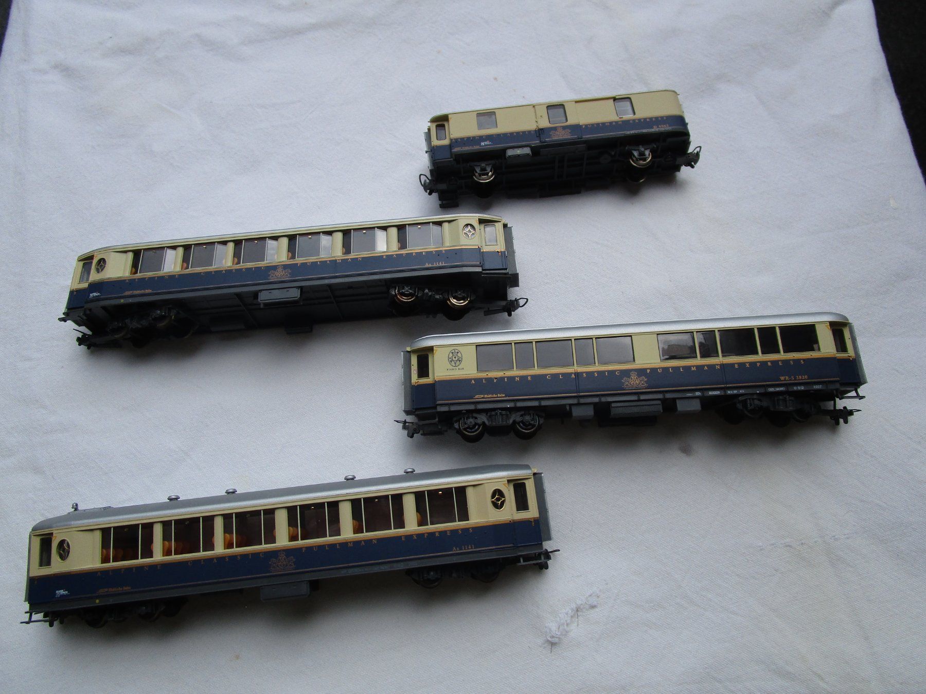 Bemo Modellini di ferrovie: Bemo Salonwagen RhB Hom – Nuovo e nell'imballaggio originale da Lutry venduto da Momo1095 1