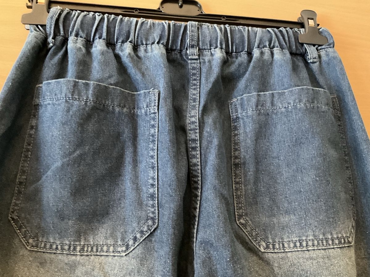 Jeans: Jeans large neuf taille L – Nuovo e nell'imballaggio originale da Murten venduto da Louis1954 4