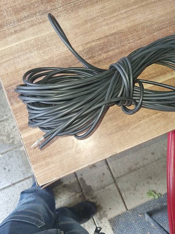 Cavi: Kabel Netzkabel 130 m. – Usato da Bassersdorf venduto da ros_mn7q 1
