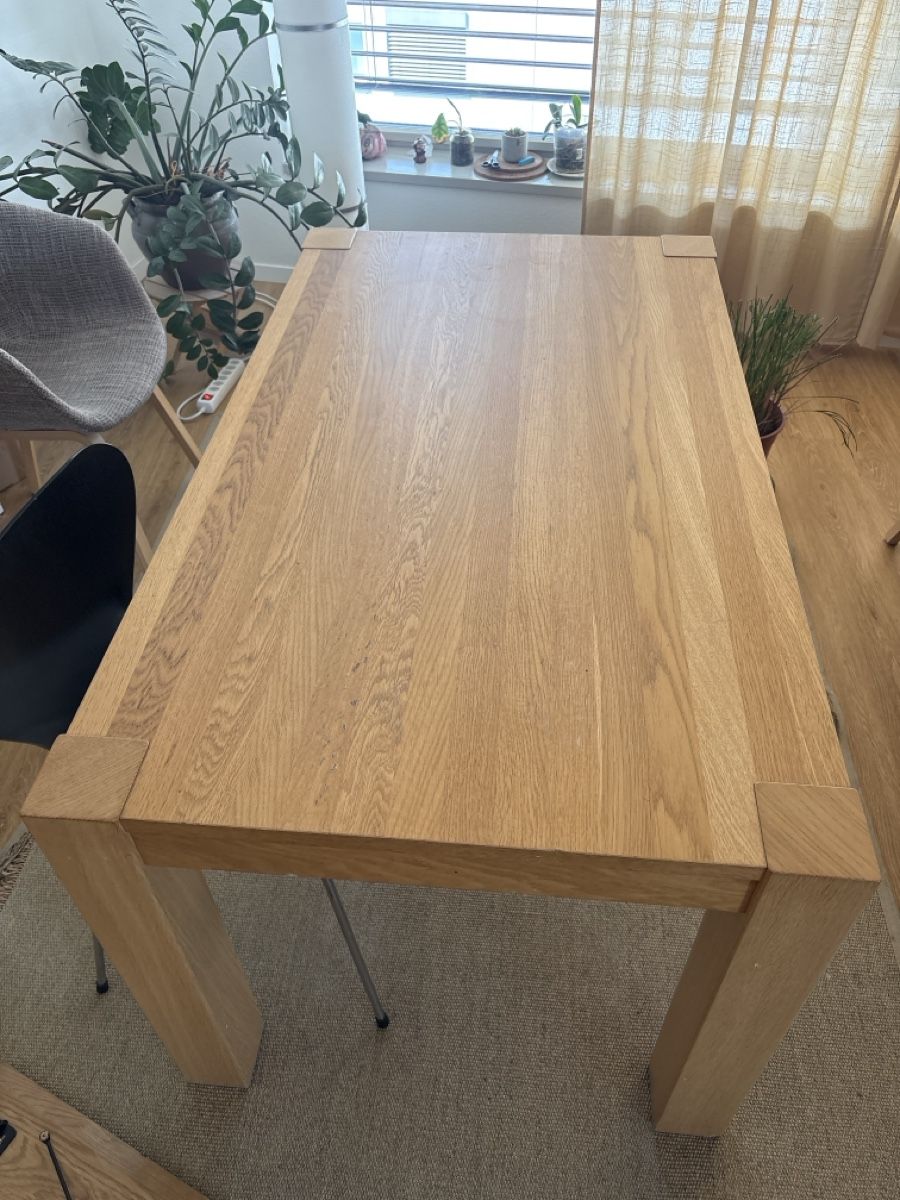 Tables: Wooden Table 140cm Length Solid Wood Used Condition – D'occasion à Zürich par Rfanjul 2