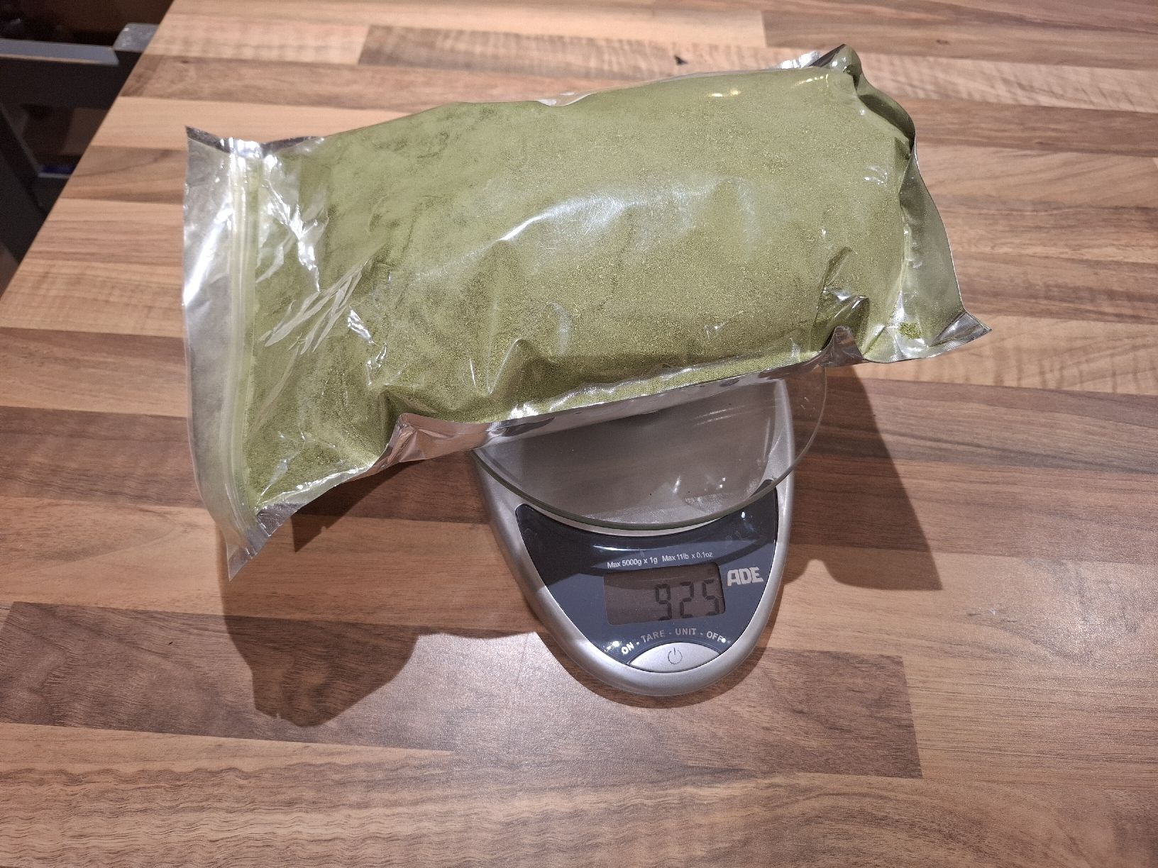 Cibi & Specialità: Moringa Pulver getrocknet & gemahlen – Nuovo e nell'imballaggio originale da Uitikon Waldegg venduto da dan_2dd9 2