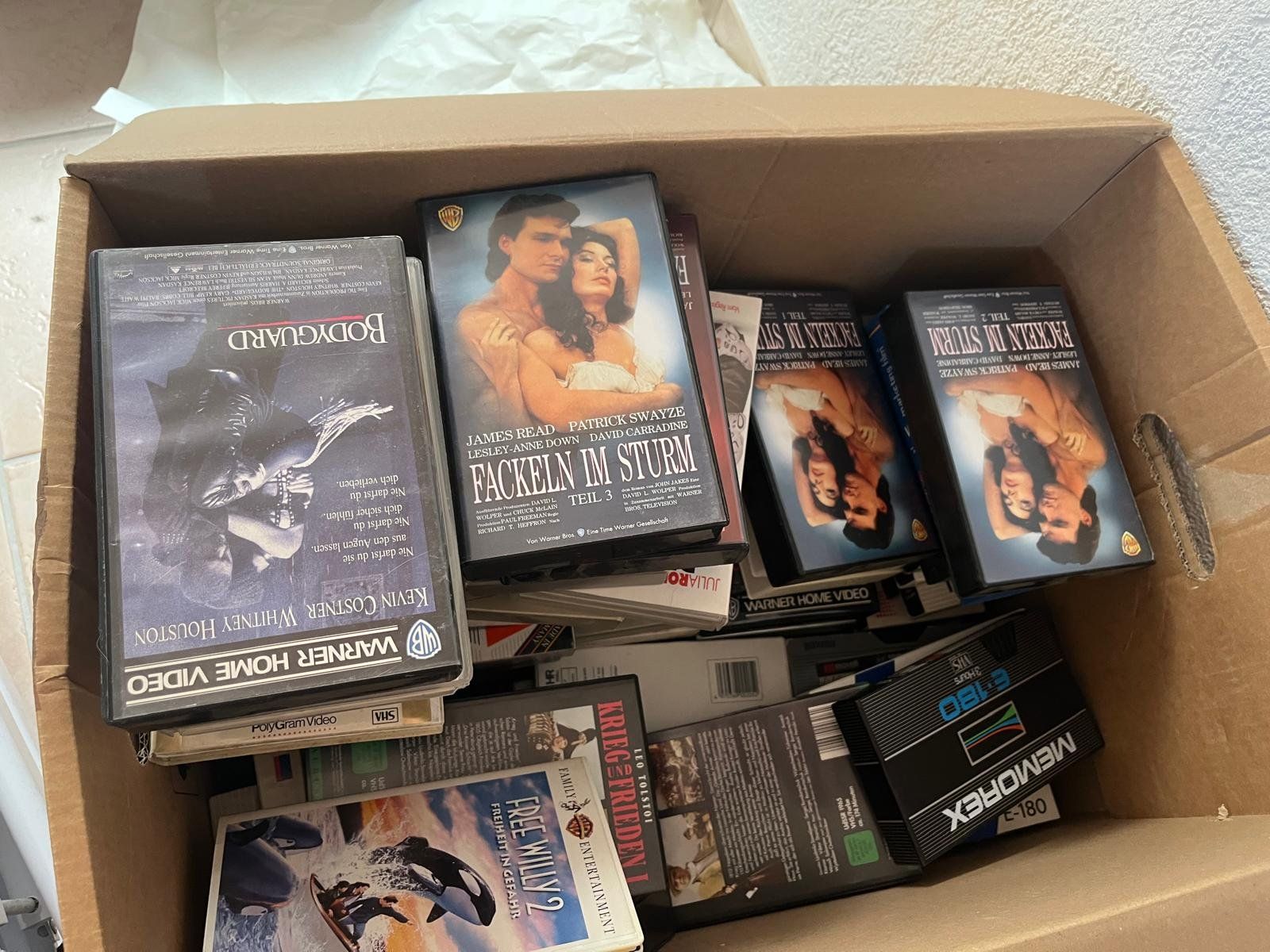 Musicassette: Kassette und CD – Usato da Niederbipp venduto da Buettler_Gjukaj1 1