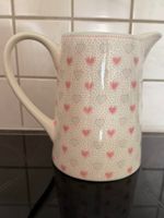 GreenGate Krug Penny White 1 Liter mit Herzen