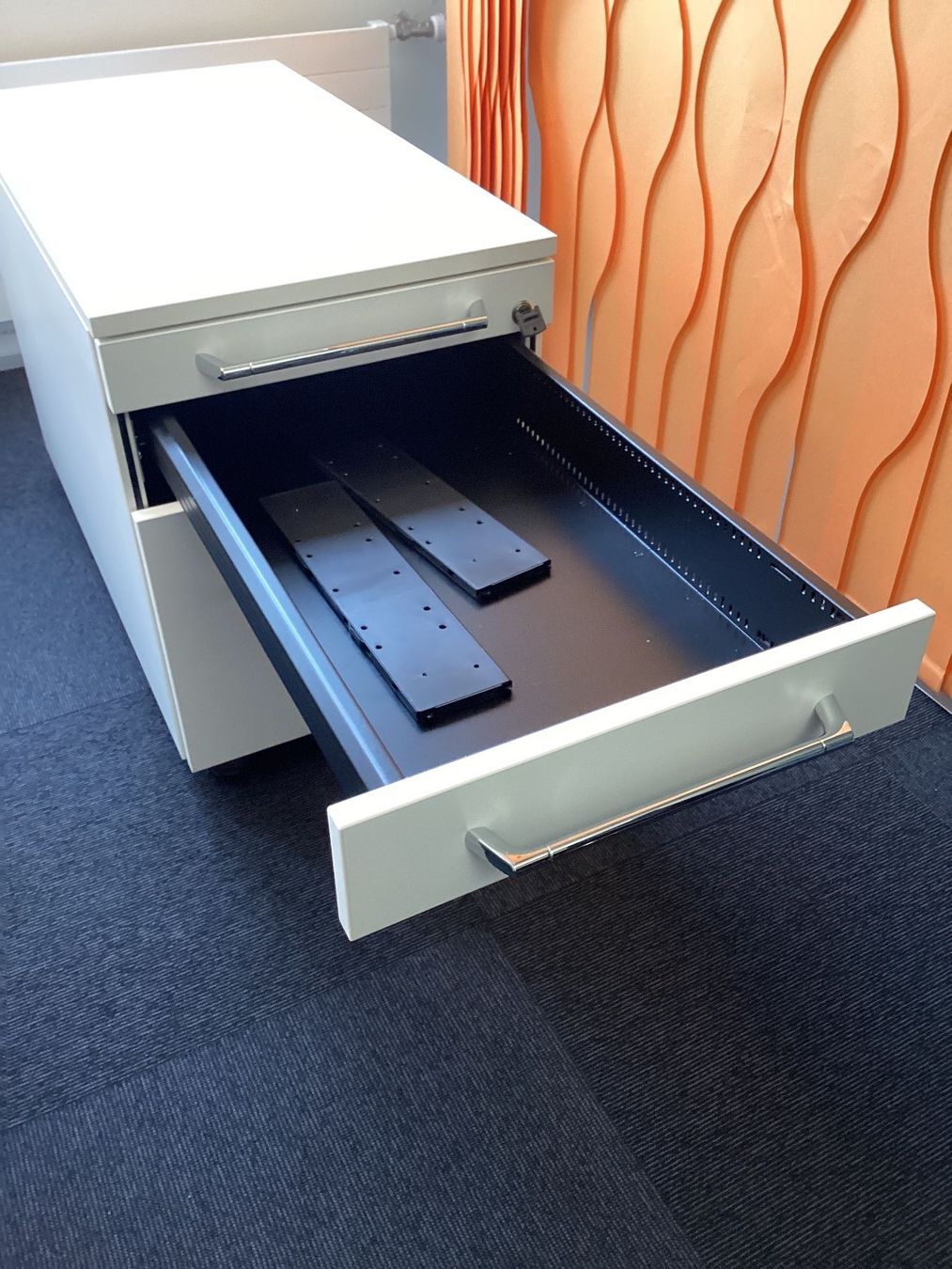 Banconi: Ophelis Rollcontainer Premium – Nuovo (secondo la descrizione) da Biel/Bienne venduto da Bureaurama 2