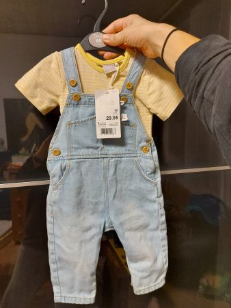 Salopette e body completto bambino nuovo con etichetta Gr 68
