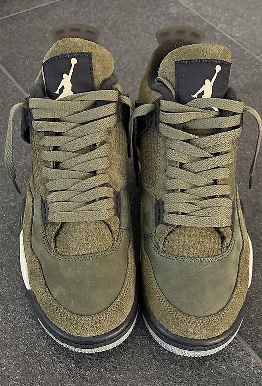 Herrenschuhe: Air Jordan 4 Grösse 41 Neu! – Gebraucht aus Villigen von 28Nora82 1